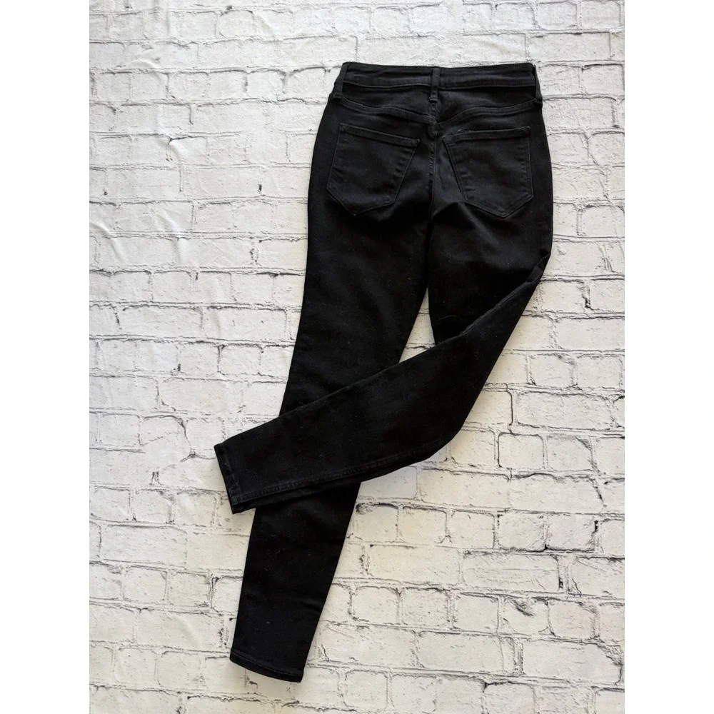 Old Navy Rockstar Sz 0 Super Skinny Black Jeans Short 26